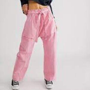 Sky Rider Pants in Rose Elastic waistband oversize woman's  size Small/medium